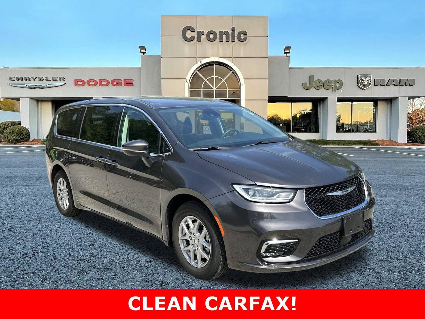 2023 Chrysler Pacifica Touring L — Minivan — 66,859 mi — Griffin, GA
