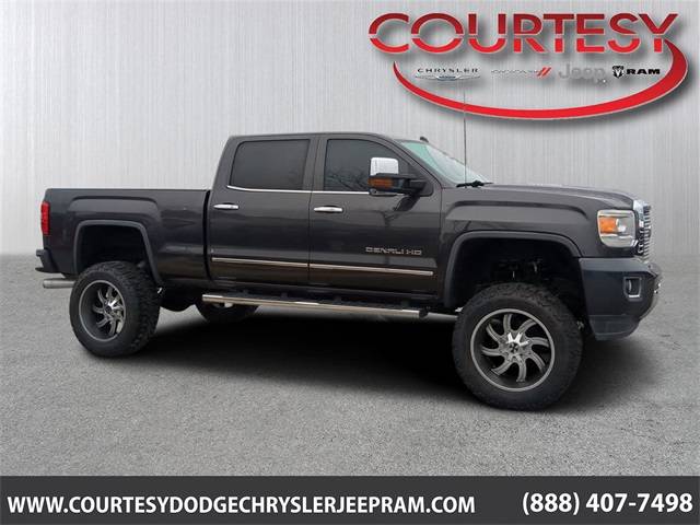 2016 GMC Sierra 2500HD Denali — Pickup Truck — 125,232 mi — Stonecrest, GA