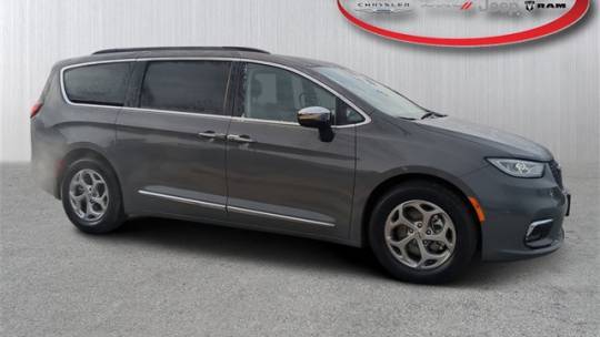 2023 Chrysler Pacifica Limited — Minivan — 36,281 mi — Stonecrest, GA