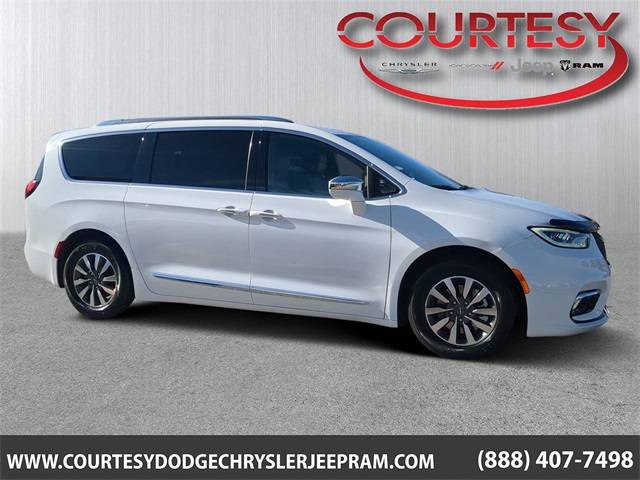 2021 Chrysler Pacifica Hybrid Limited — Minivan — 36,599 mi — Stonecrest, GA