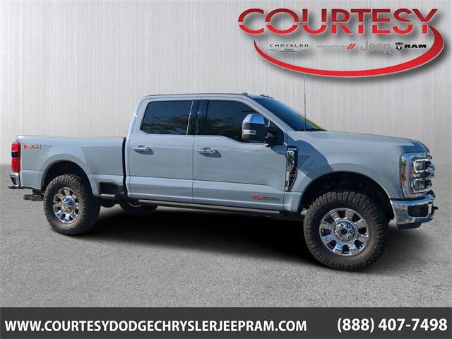 2025 Ford Super Duty F-350 King Ranch — Pickup Truck — 549 mi — Stonecrest, GA