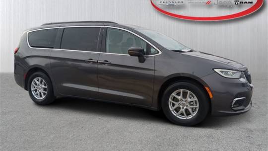 2022 Chrysler Pacifica Touring L — Minivan — 62,215 mi — Stonecrest, GA