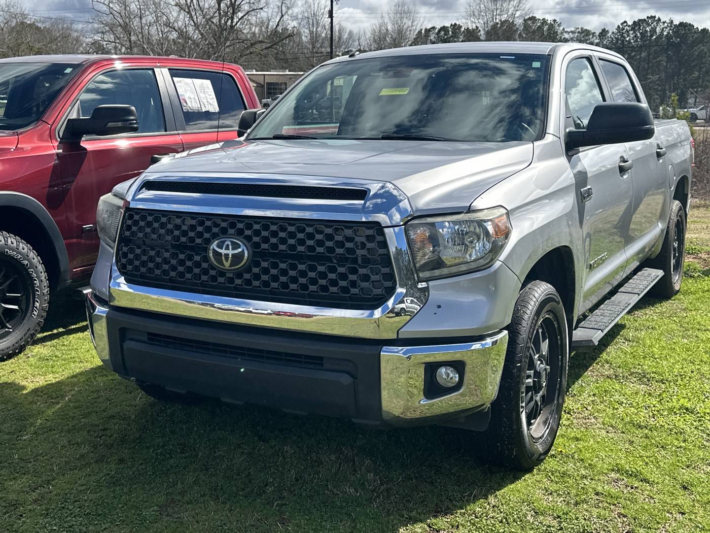 2018 Toyota Tundra SR5