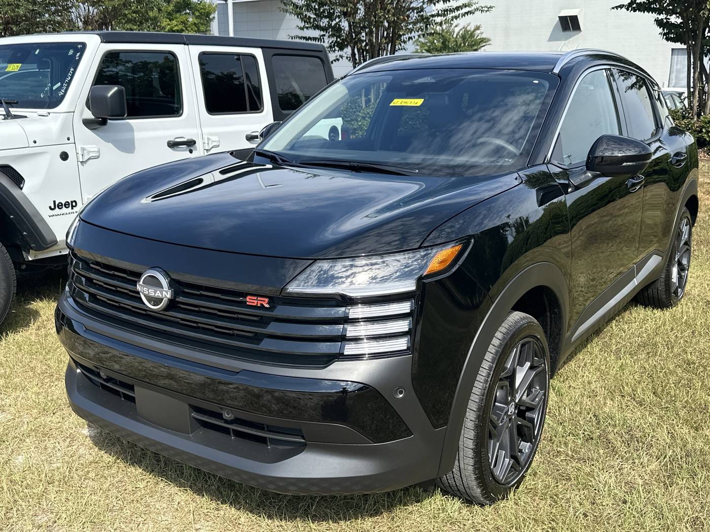 2025 Nissan Kicks SR — SUV — 786 mi — Griffin, GA