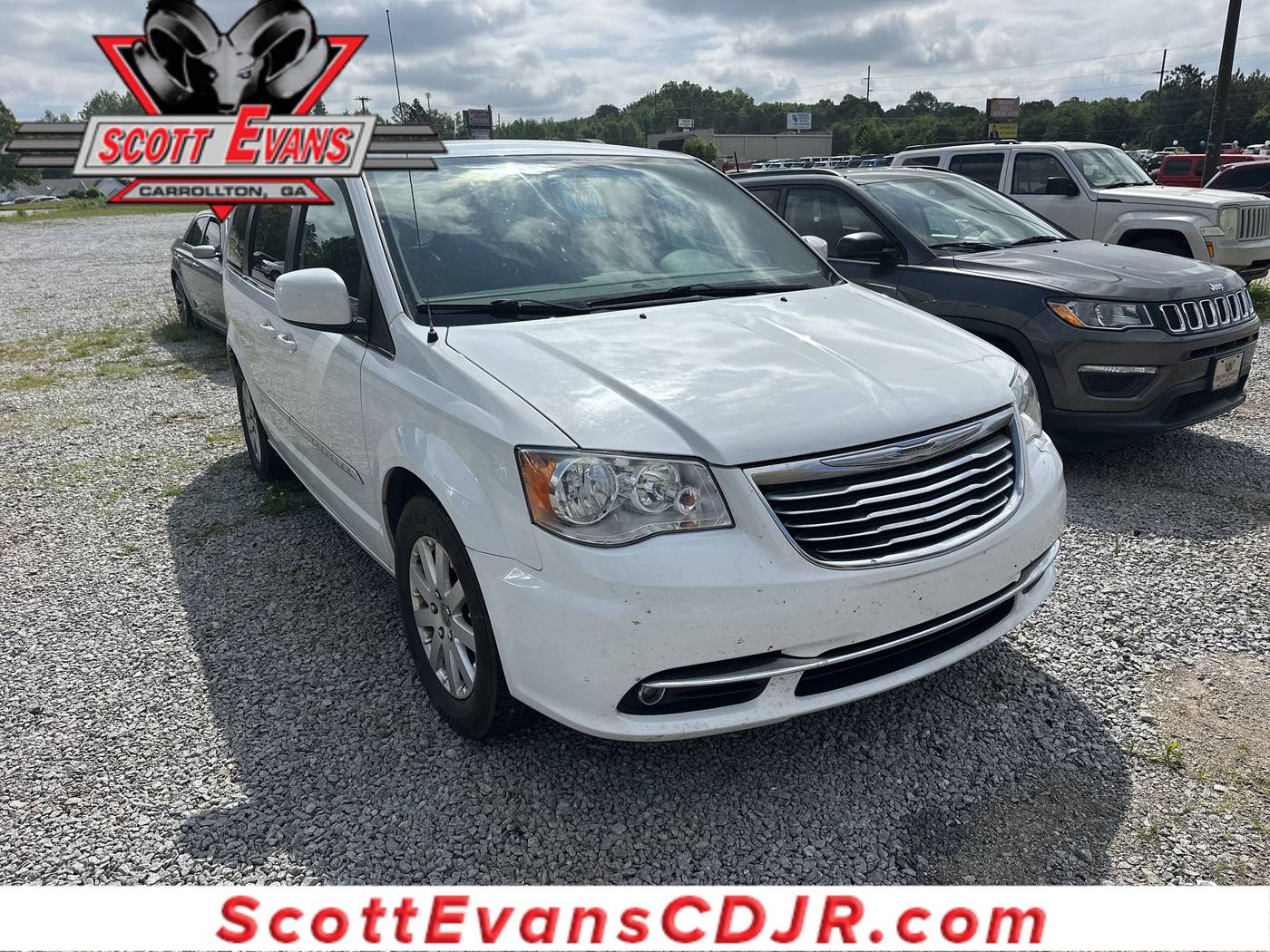 2016 Chrysler Town & Country Touring — Minivan — 169,248 mi — Carrollton, GA