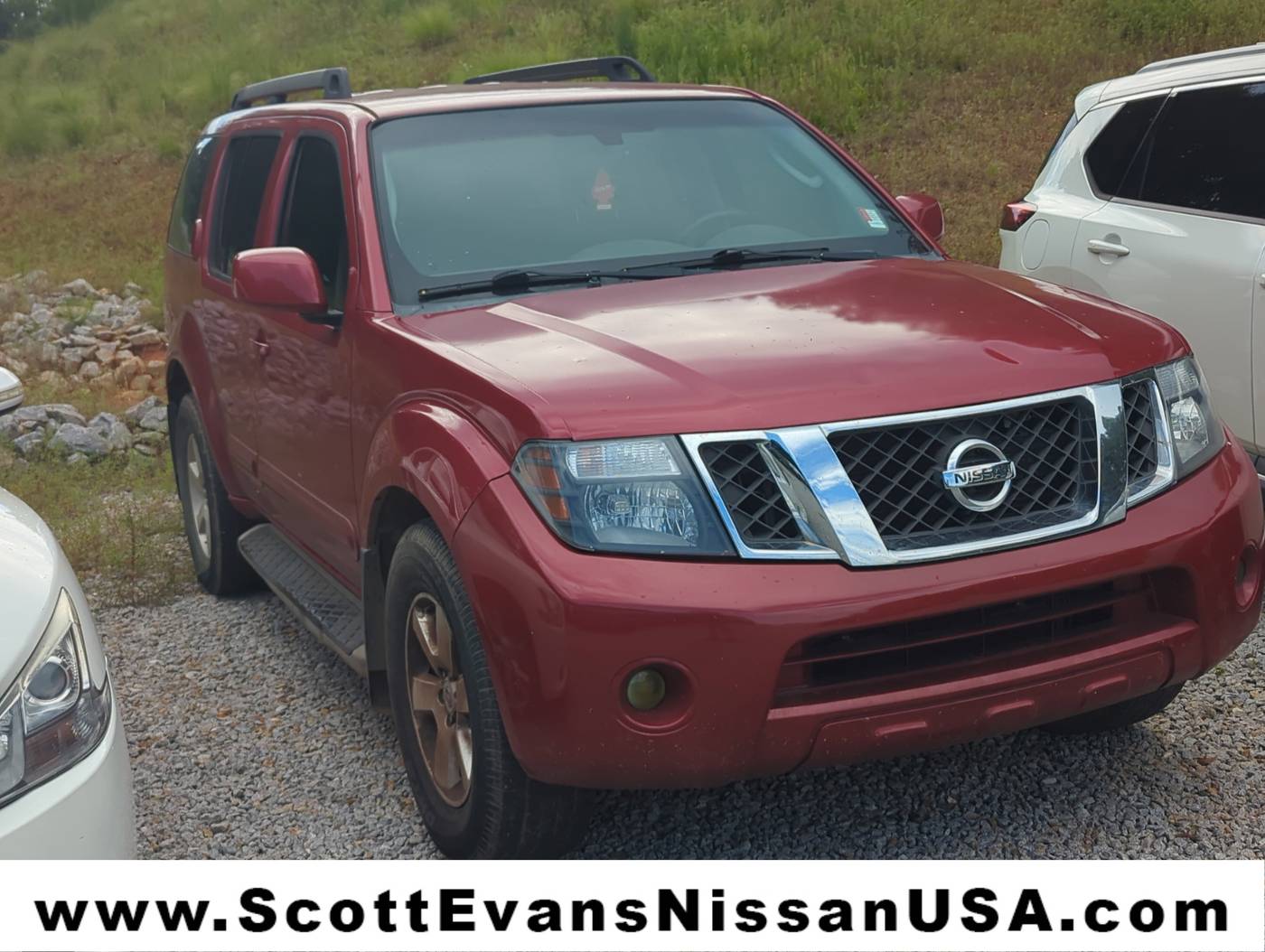 2011 Nissan Pathfinder SV — SUV — 167,075 mi — Carrollton, GA