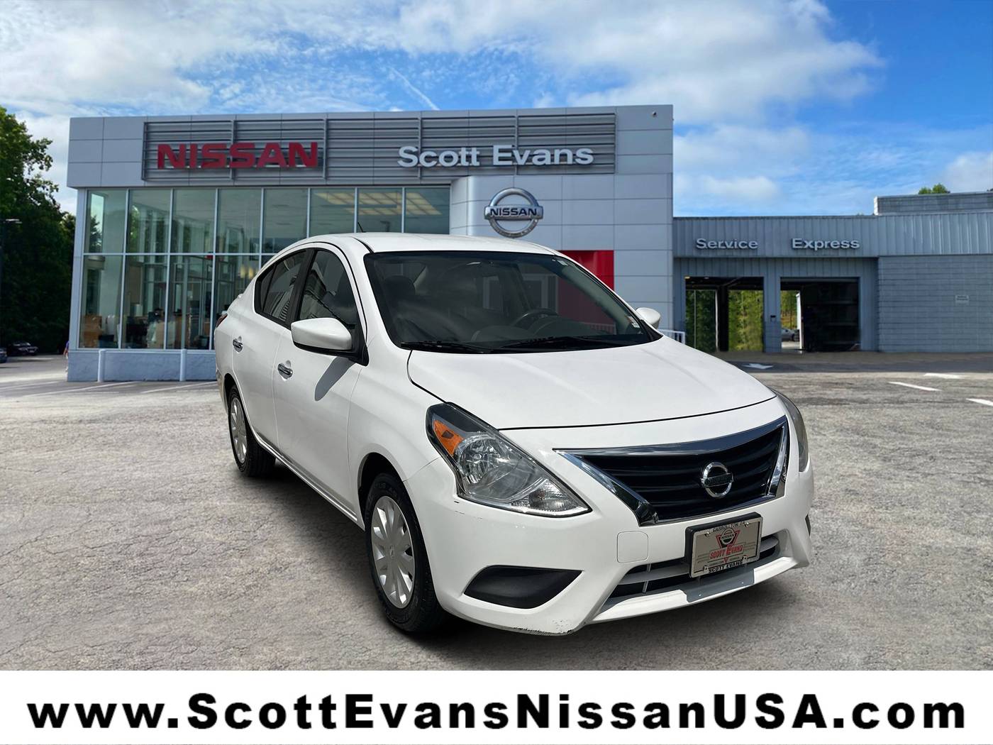 2019 Nissan Versa SV — Sedan — 157,382 mi — Carrollton, GA