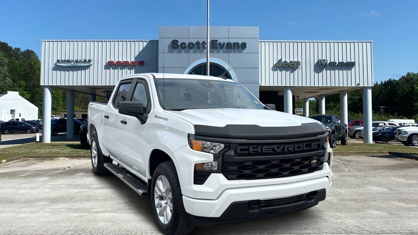 2024 Chevrolet Silverado 1500 Custom — Pickup Truck — 11,812 mi — Carrollton, GA