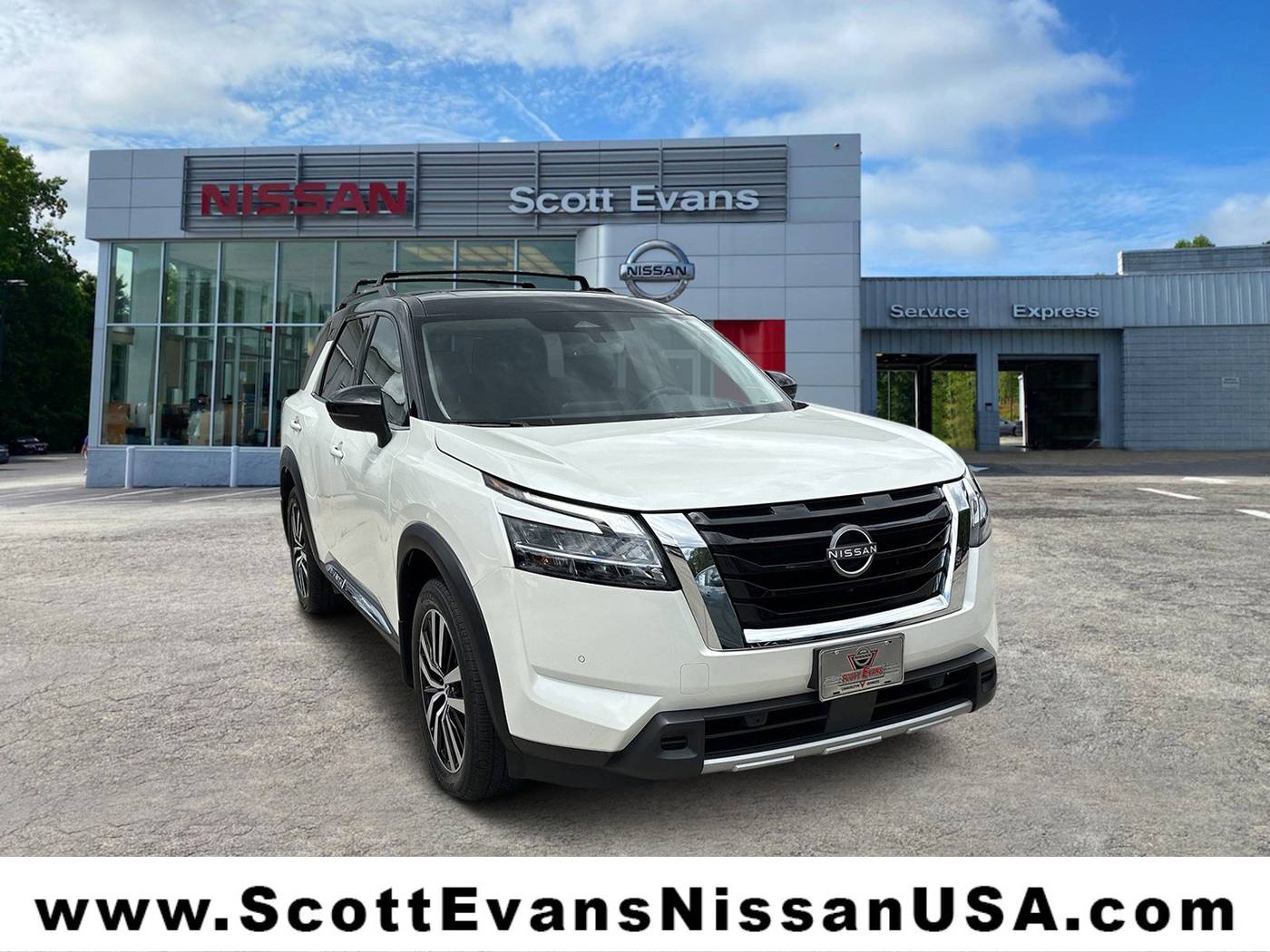 2023 Nissan Pathfinder Platinum — SUV — 40,887 mi — Carrollton, GA