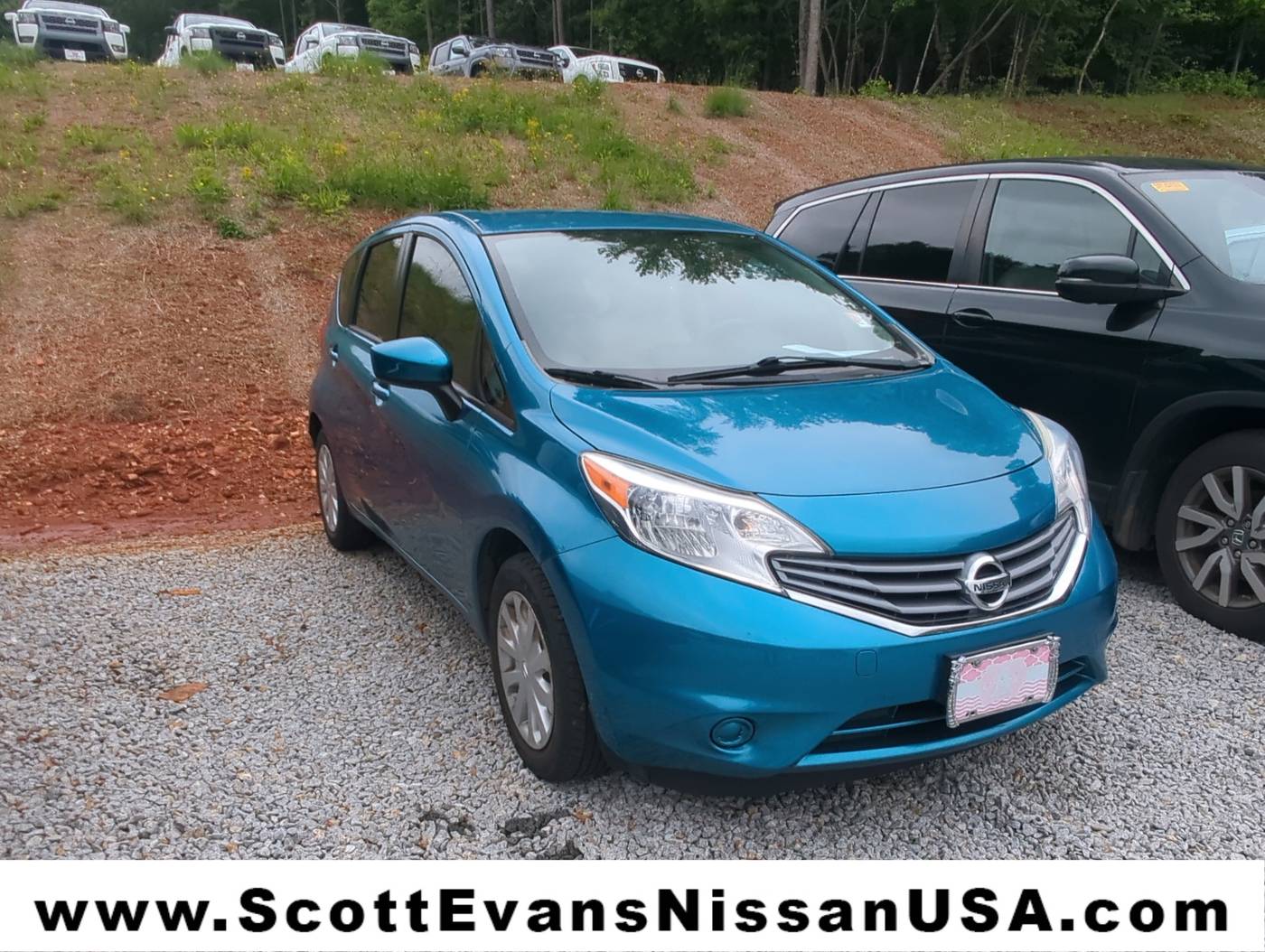 2016 Nissan Versa 1.6 SV — Hatchback — 113,136 mi — Carrollton, GA