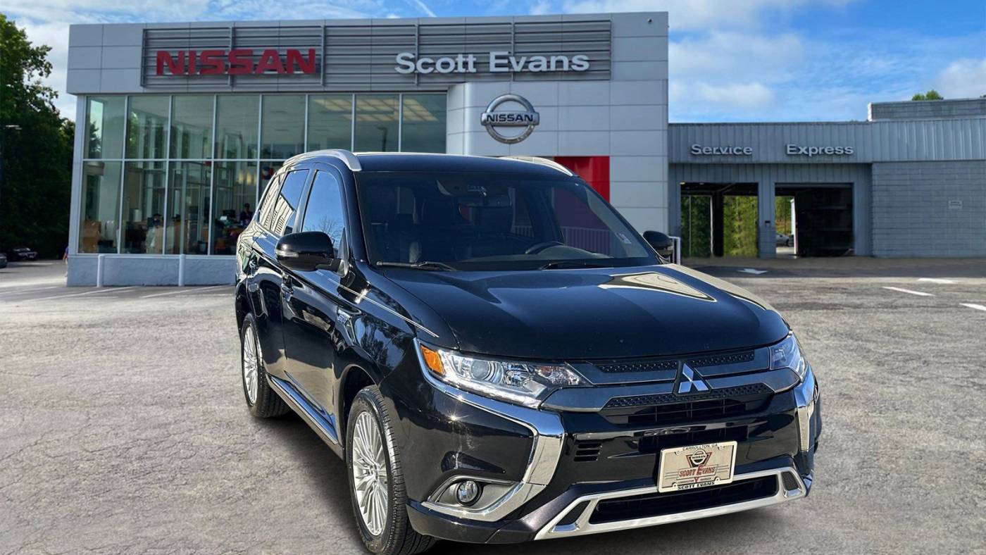 2022 Mitsubishi Outlander Plug-in Hybrid SEL — SUV — 57,861 mi — Carrollton, GA