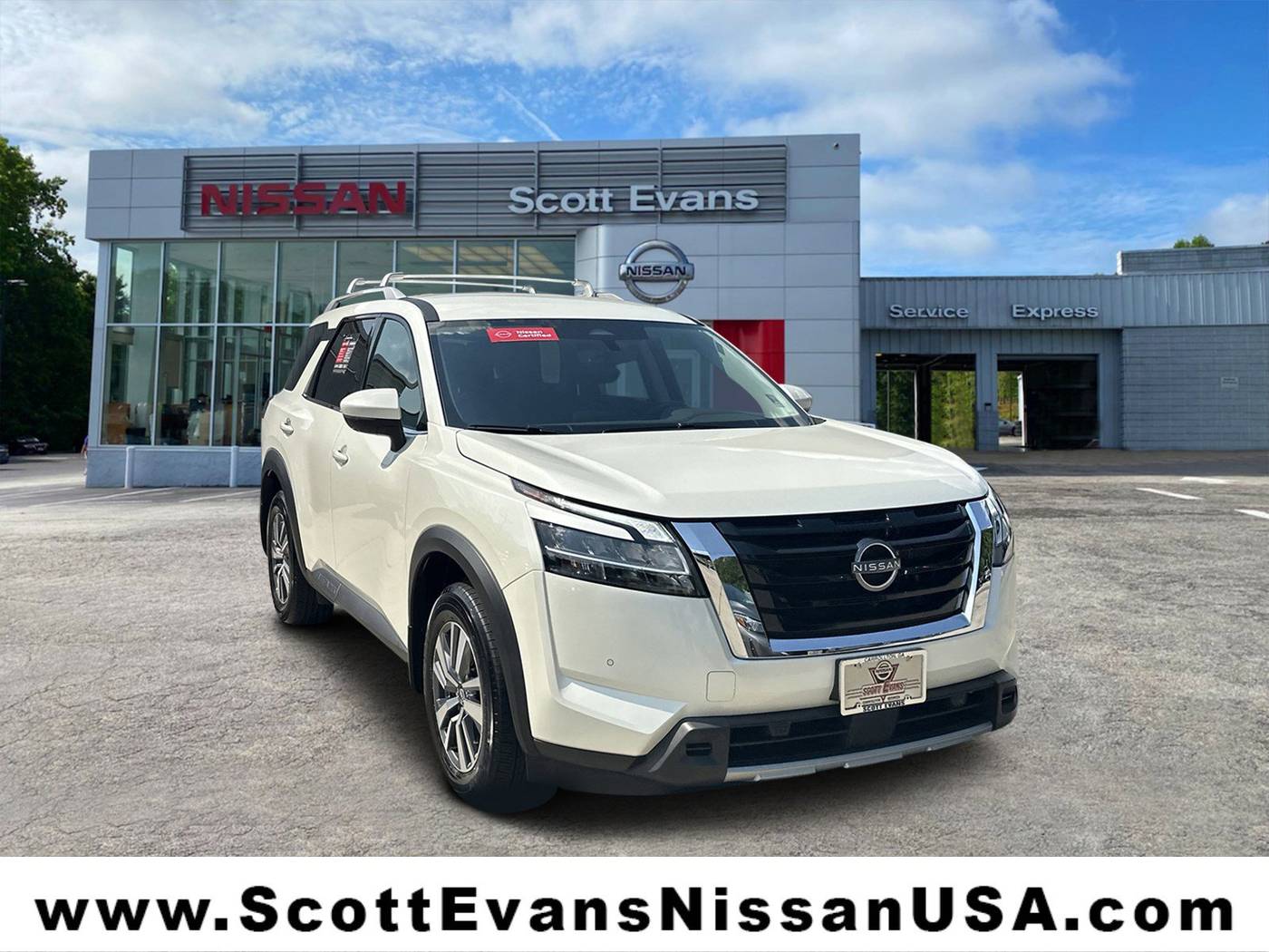 2024 Nissan Pathfinder SL — SUV — 15,351 mi — Carrollton, GA