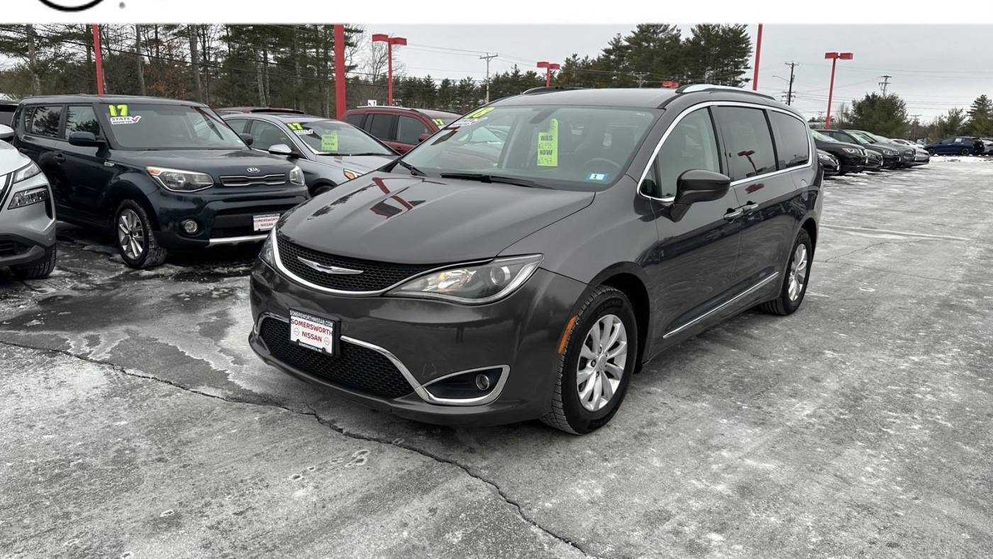 2018 Chrysler Pacifica Touring L — Minivan — 83,613 mi — Somersworth, NH