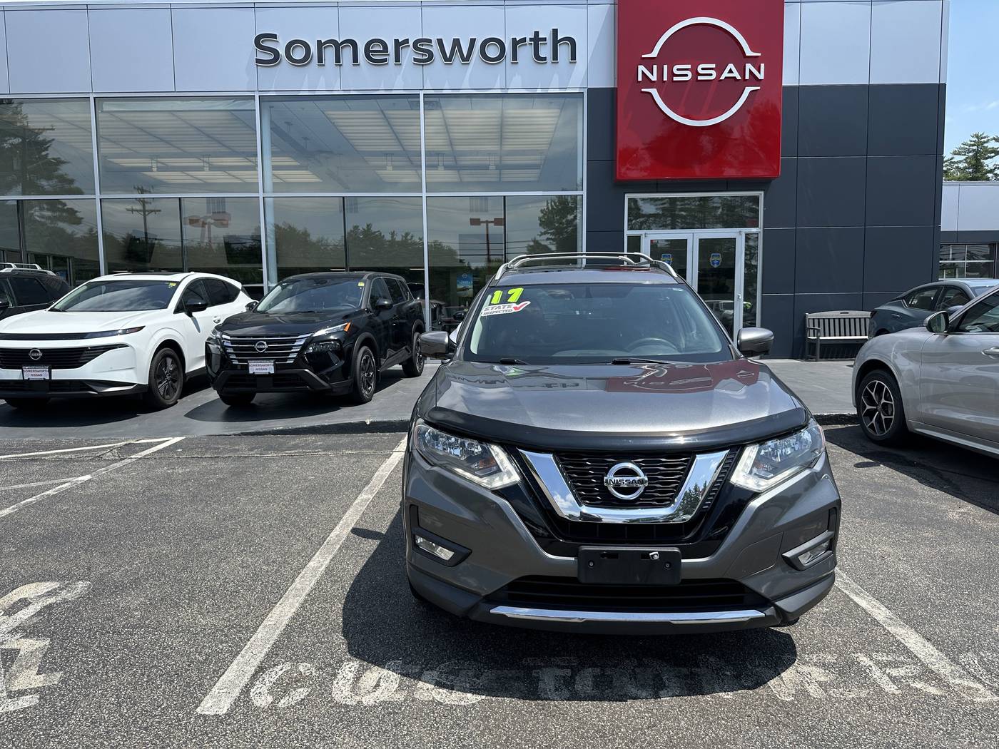2017 Nissan Rogue SV — SUV — 91,035 mi — Somersworth, NH