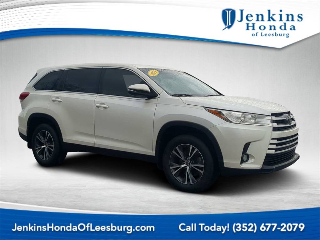 2019 Toyota Highlander LE V6 — SUV — 60,787 mi — Leesburg, FL