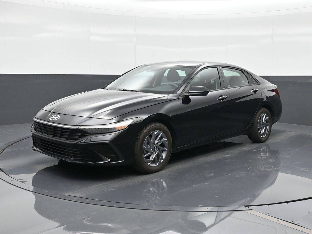 2024 Hyundai Elantra SEL — Sedan — 6,723 mi — Miami, FL