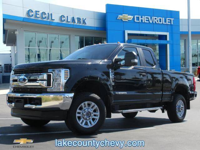 2018 Ford Super Duty F-350 XL — Pickup Truck — 70,325 mi — Leesburg, FL