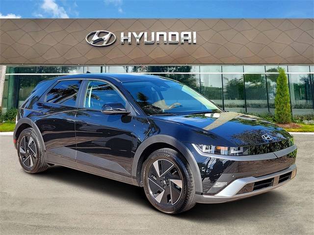2025 Hyundai IONIQ 5 SE Standard Range — SUV — 1,660 mi — Coconut Creek, FL
