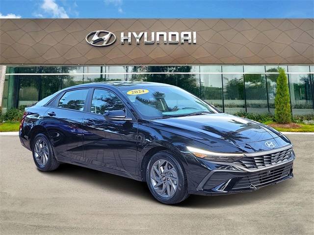 2024 Hyundai Elantra Hybrid Blue — Sedan — 28,906 mi — Coconut Creek, FL