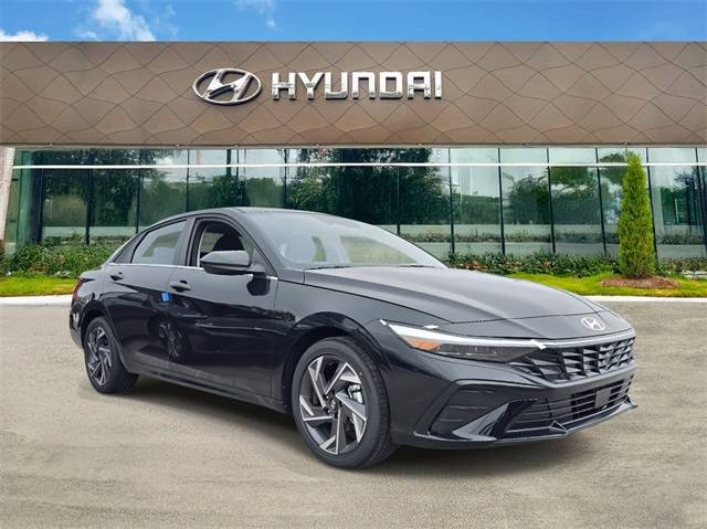 2025 Hyundai Elantra SEL Convenience — Sedan — 1,892 mi — Coconut Creek, FL