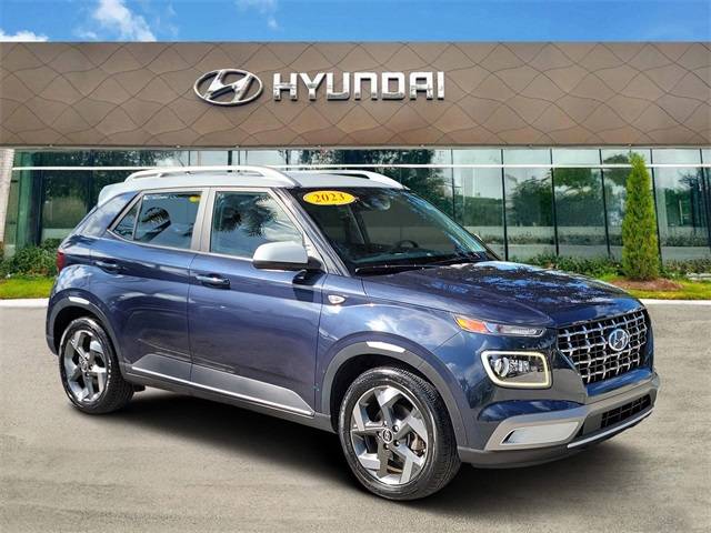 2023 Hyundai Venue Limited — SUV — 11,210 mi — Coconut Creek, FL