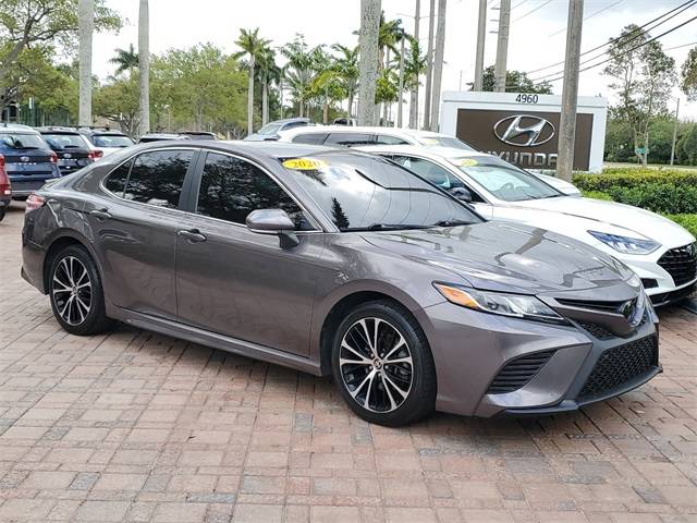 2020 Toyota Camry SE — Sedan — 84,385 mi — Coconut Creek, FL