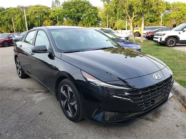 2022 Hyundai Elantra Limited — Sedan — 23,498 mi — Coconut Creek, FL