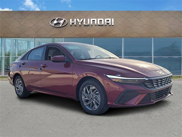 2025 Hyundai Elantra Hybrid Blue — Sedan — 2,913 mi — Coconut Creek, FL