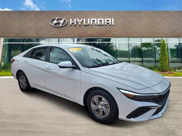 2025 Hyundai Elantra SE — Sedan — 4,231 mi — Coconut Creek, FL