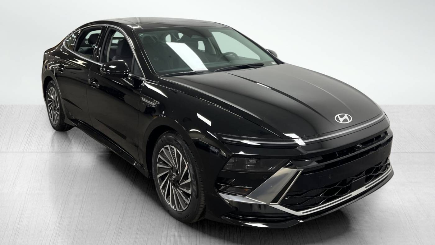 2024 Hyundai Sonata Hybrid Limited — Sedan — 4,023 mi — Clearwater, FL