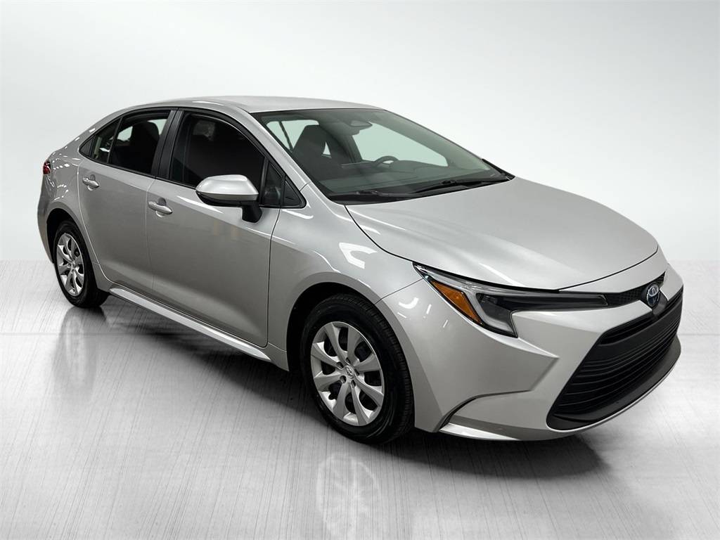 2025 Toyota Corolla Hybrid SE — Sedan — 8,609 mi — Clearwater, FL