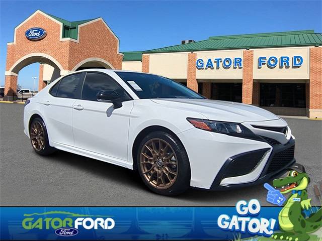 2023 Toyota Camry SE — Sedan — 23,670 mi — Seffner, FL