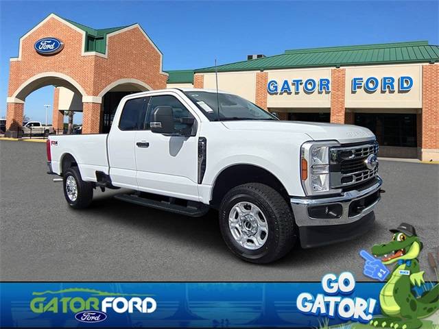 2025 Ford Super Duty F-350 XLT — Pickup Truck — 1,017 mi — Seffner, FL