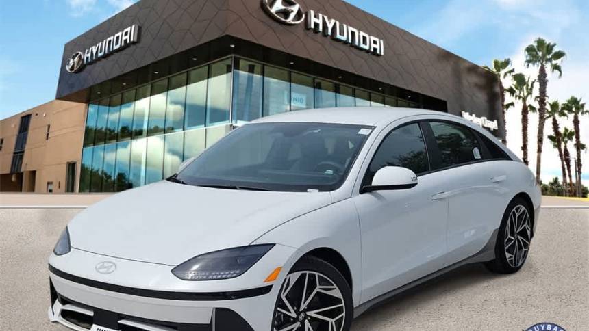 2023 Hyundai IONIQ 6 SEL — Sedan — 3,353 mi — Wesley Chapel, FL