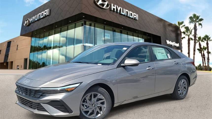 2024 Hyundai Elantra SEL — Sedan — 6,455 mi — Wesley Chapel, FL