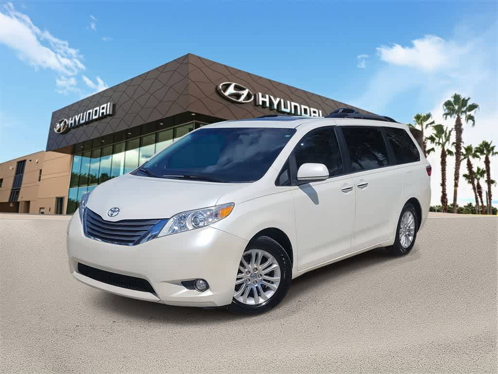 2015 Toyota Sienna XLE Premium — Minivan — 122,000 mi — Wesley Chapel, FL