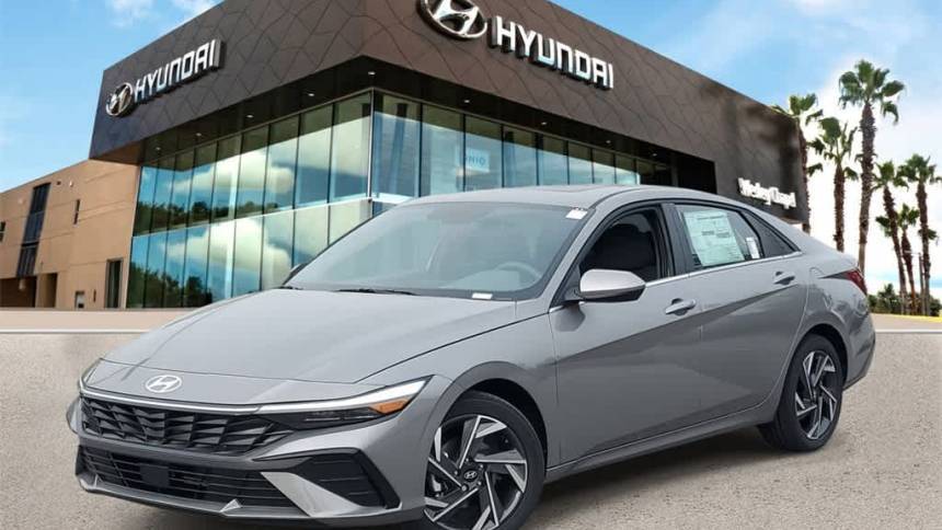 2024 Hyundai Elantra SEL — Sedan — 7,125 mi — Wesley Chapel, FL