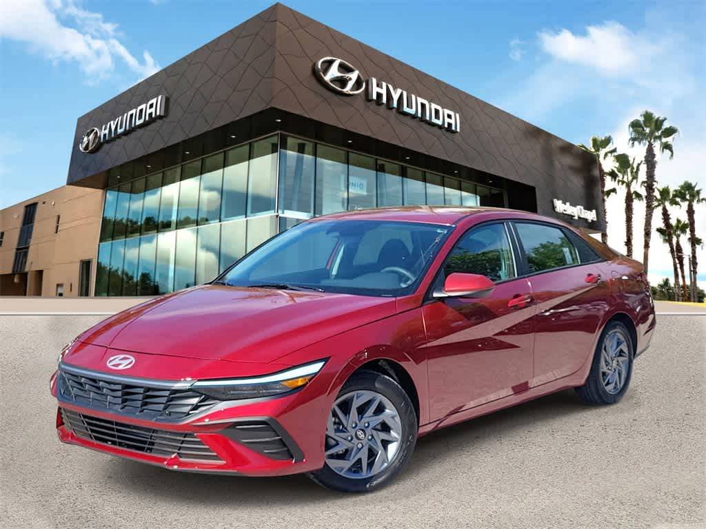 2024 Hyundai Elantra SEL — Sedan — 5,983 mi — Wesley Chapel, FL