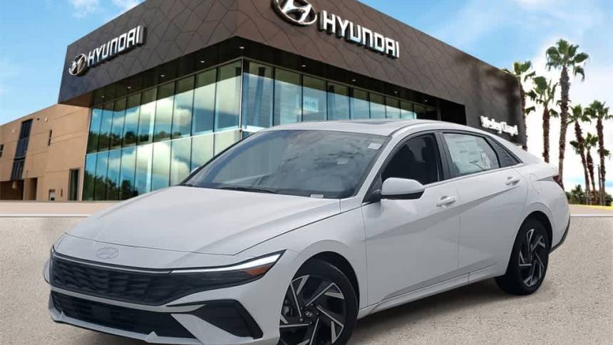 2024 Hyundai Elantra SEL — Sedan — 7,144 mi — Wesley Chapel, FL