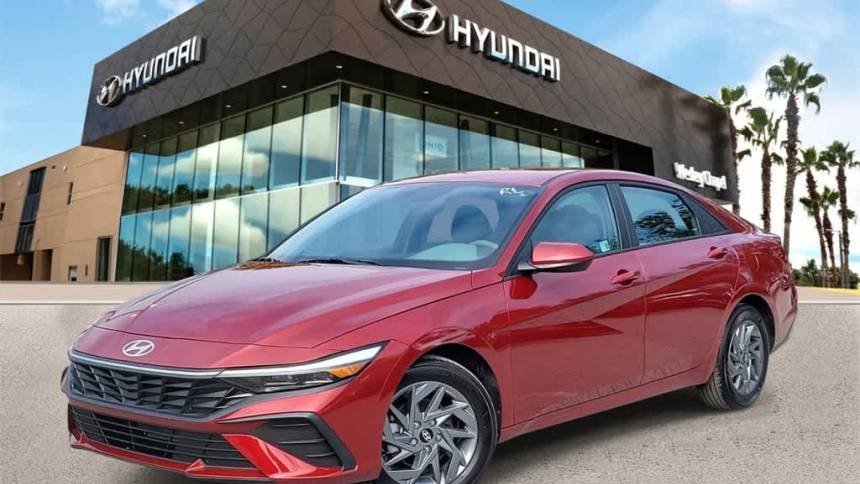 2024 Hyundai Elantra SEL — Sedan — 7,791 mi — Wesley Chapel, FL
