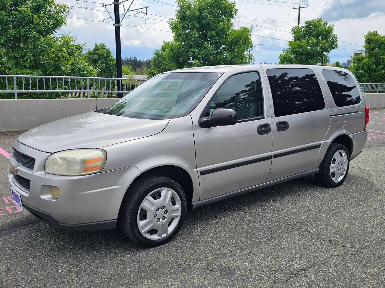 2007 Chevrolet Uplander LS — Minivan — 154,722 mi — Bellevue, WA