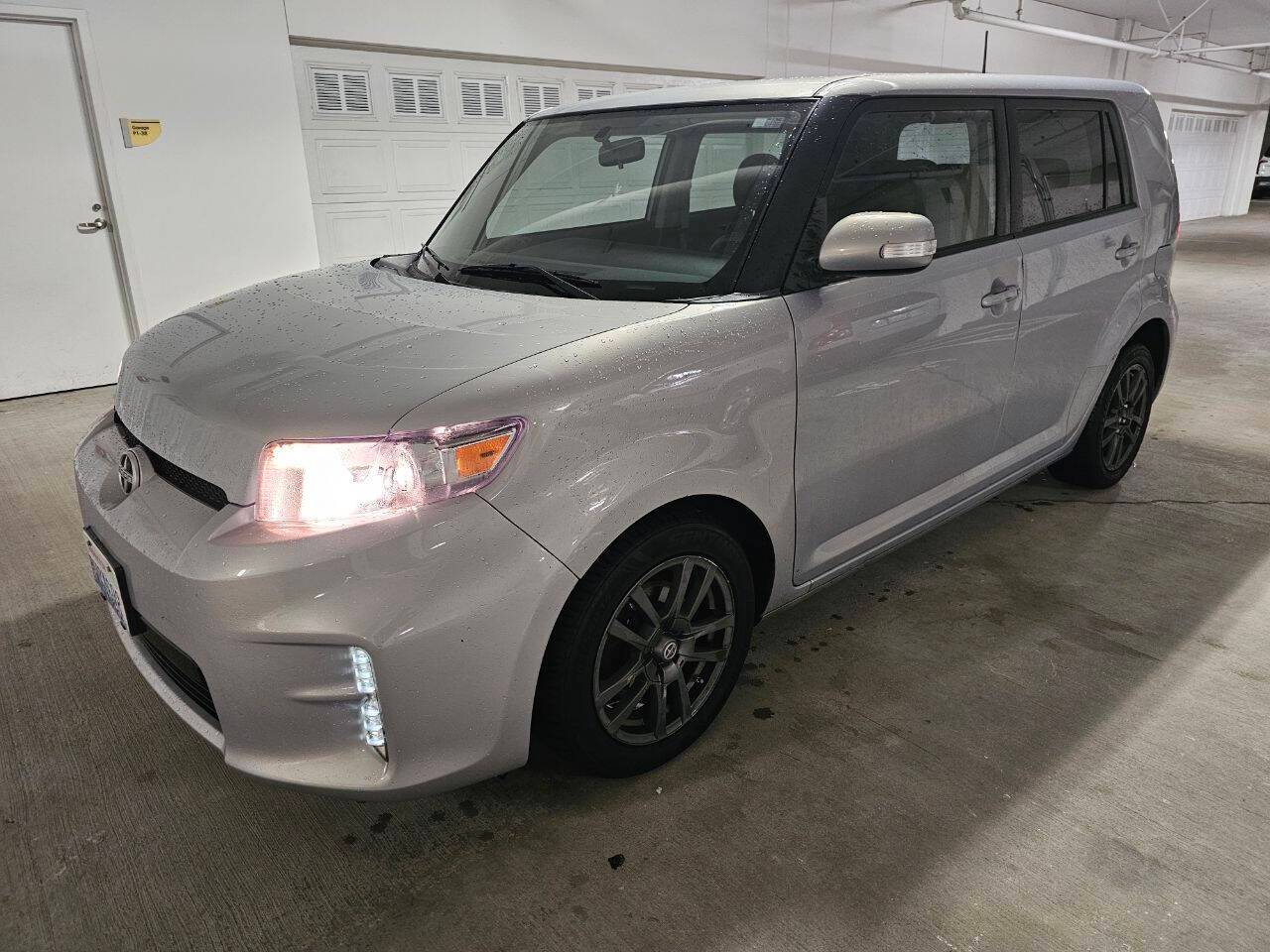 2013 Scion xB Base — Wagon — 154,128 mi — Bellevue, WA