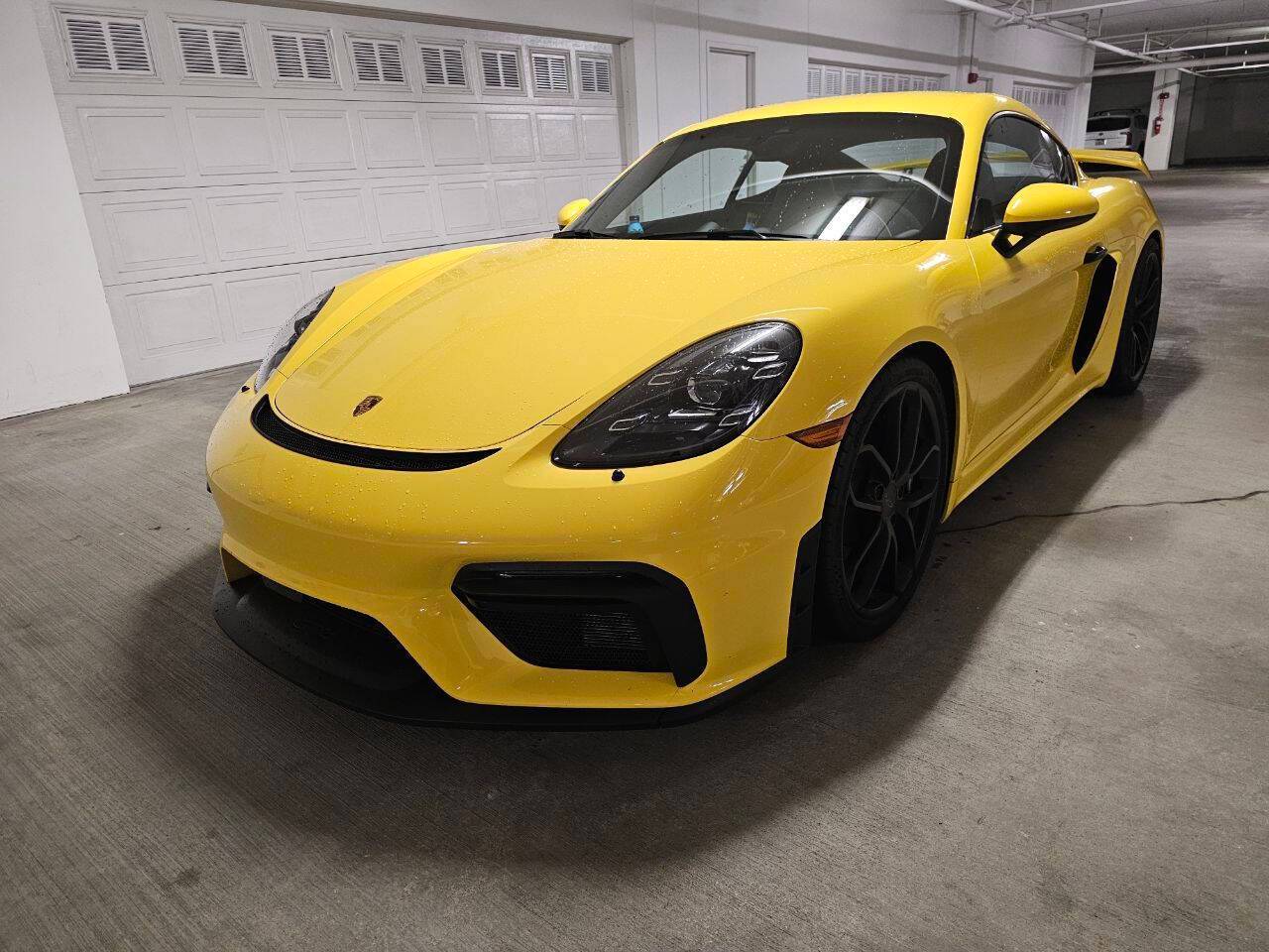 2020 Porsche 718 Cayman GT4 — Coupe — 9,448 mi — Bellevue, WA