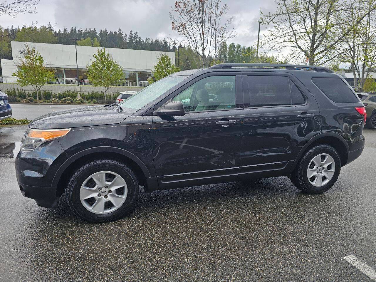 2014 Ford Explorer Base — SUV — 151,766 mi — Bellevue, WA