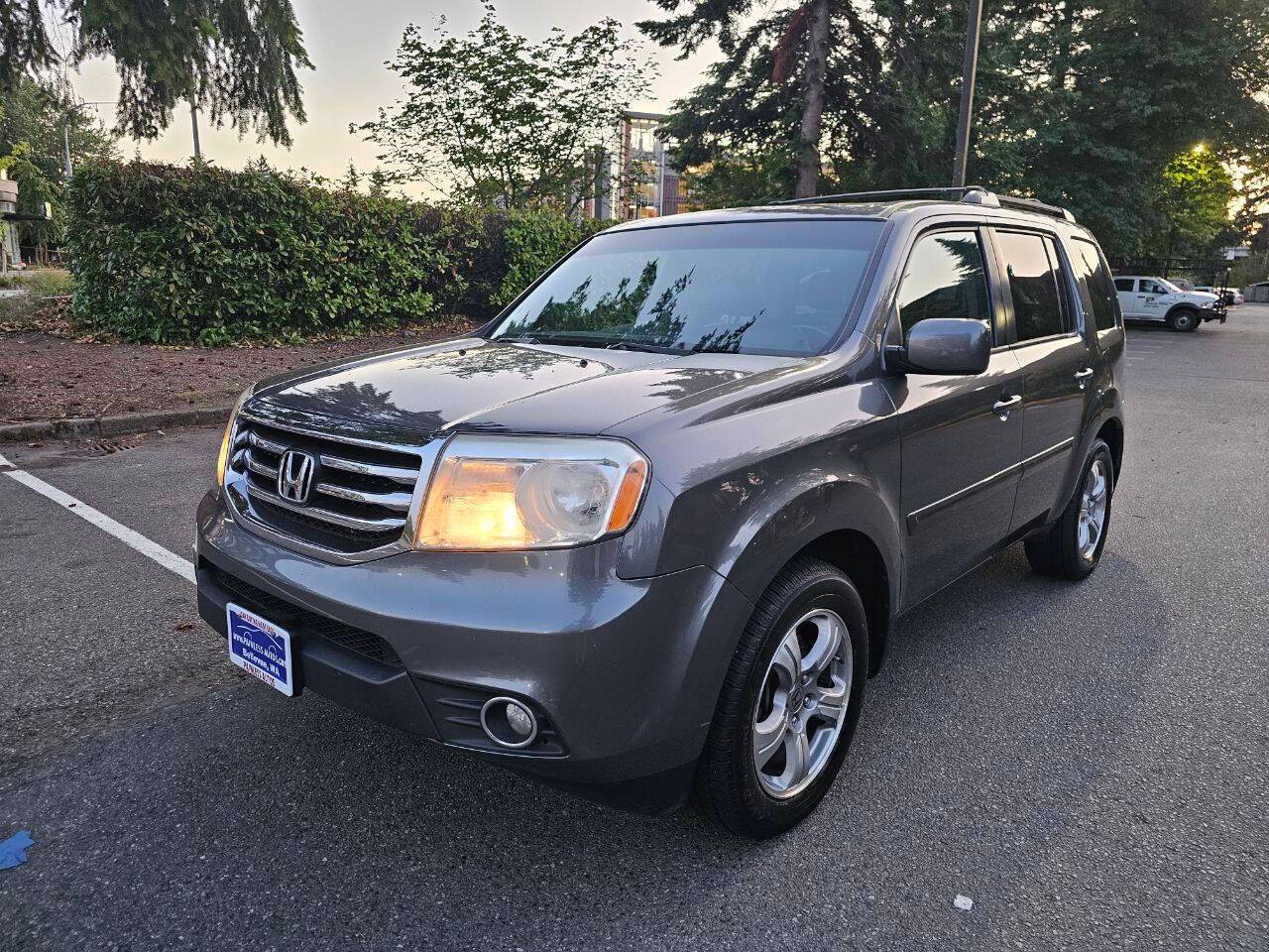 2012 Honda Pilot EX-L — SUV — 204,910 mi — Bellevue, WA
