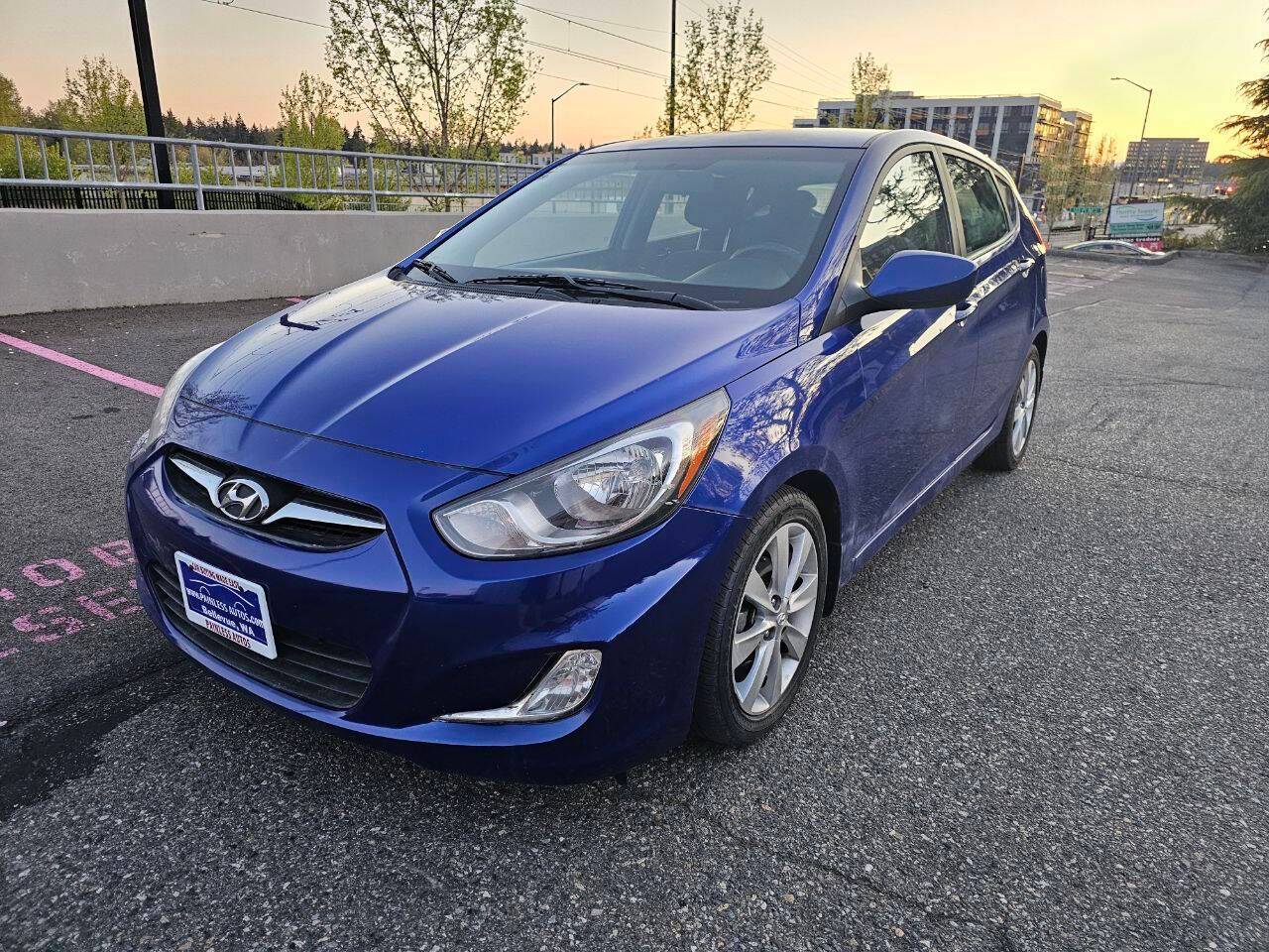 2012 Hyundai Accent SE — Hatchback — 149,935 mi — Bellevue, WA
