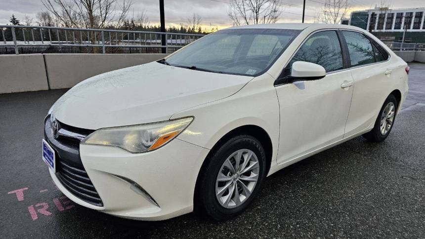 2015 Toyota Camry LE — Sedan — 53,297 mi — Bellevue, WA