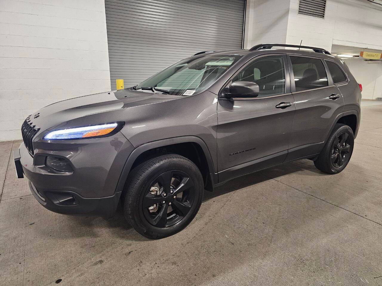 2018 Jeep Cherokee Limited — SUV — 35,969 mi — Bellevue, WA