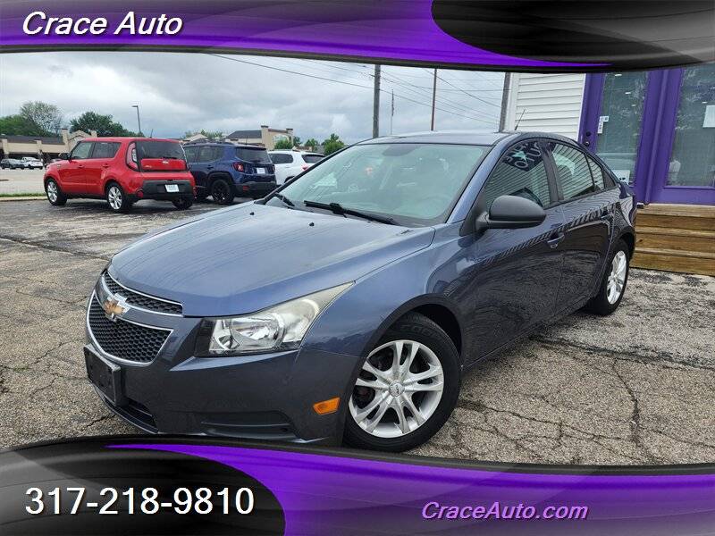 2013 Chevrolet Cruze LS — Sedan — 95,689 mi — Greenwood, IN