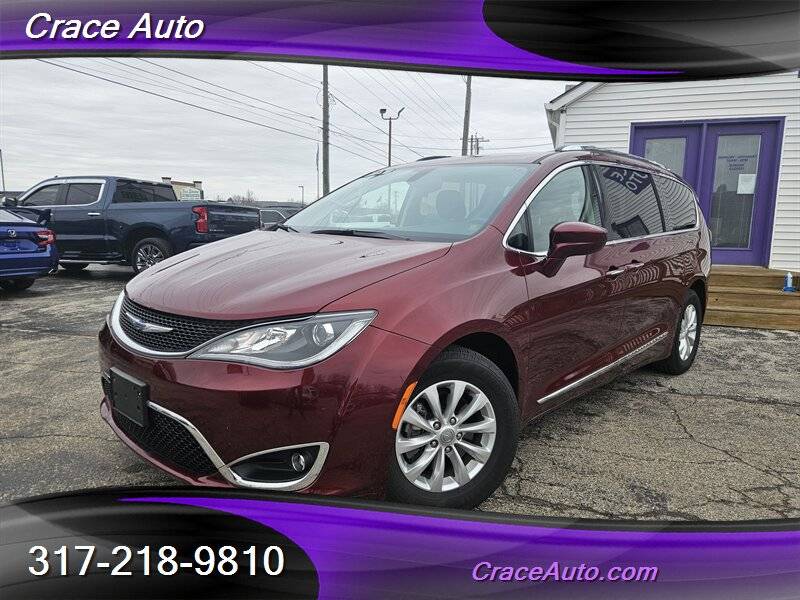 2018 Chrysler Pacifica Touring L — Minivan — 78,555 mi — Greenwood, IN